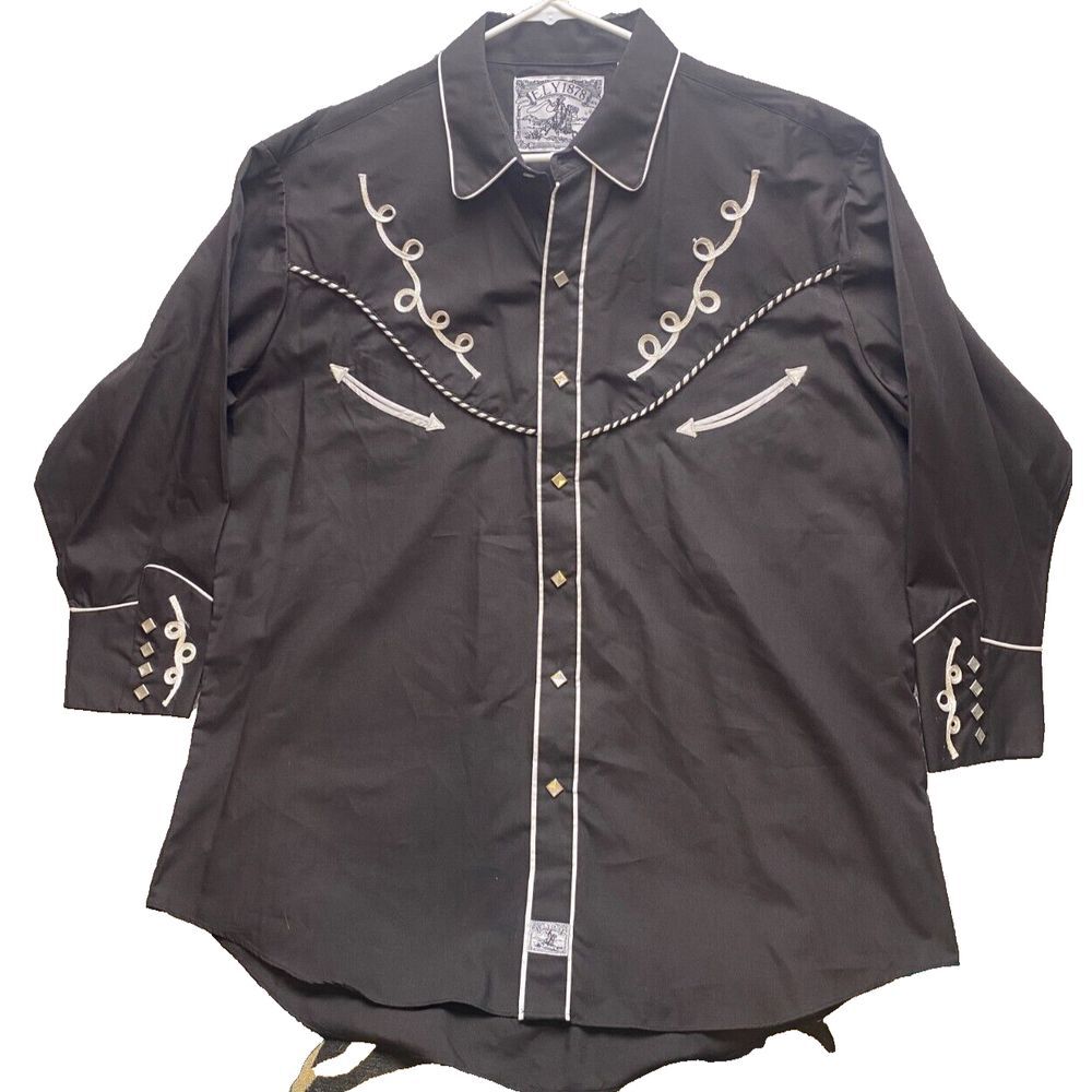 Ely Cattleman Black Western Embroidered Dress Shirt with White Trim